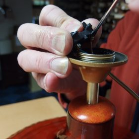 lamp-nieuw-fitting-snoer-reparatie-den-haag