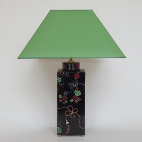 € 163,= & kap 40 cm va € 100,=<br>1 stuk beschikbaar lamp-porcelain-handpainted-square-black-with-square-tapered-model-lampshade