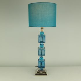 € 110,= & kap 20 cm vanaf € 45,=<br>2 stuks beschikbaar lamp-nikkel-en-blauw-glas-met-recht-model-lampenkap