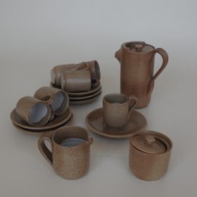coffee-set-hand-turned-pottery-Devica-Portugal-70s-vintage