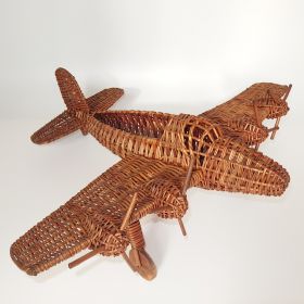 airplane-rattan-reed-70s